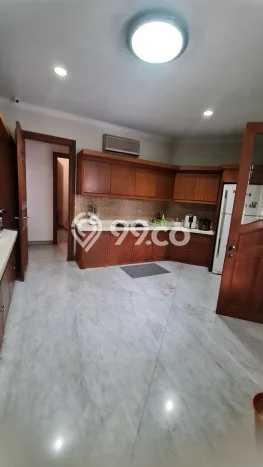 Hunian Mewah LB 4000m2 Siap Huni Desain Elegan di Intercon, Jakarta Barat Hunian Mewah LB 4000m2 Siap Huni Desain Elegan di Intercon, Jakarta Barat