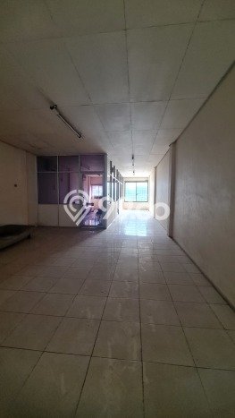 Dijual! Ruko di Mangga Besar Jakarta Barat LT 140m2 / LB 300m2 Kawasan Strategis Dijual! Ruko di Mangga Besar Jakarta Barat LT 140m2 / LB 300m2 Kawasan Strategis