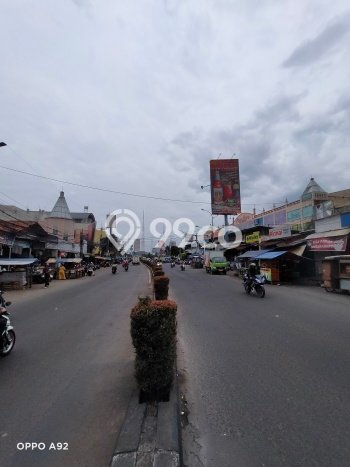 Area Ramai! Ruko Dijual di Ciledug untuk Bisnis Luas Bangunan 120m2 Area Ramai! Ruko Dijual di Ciledug untuk Bisnis Luas Bangunan 120m2