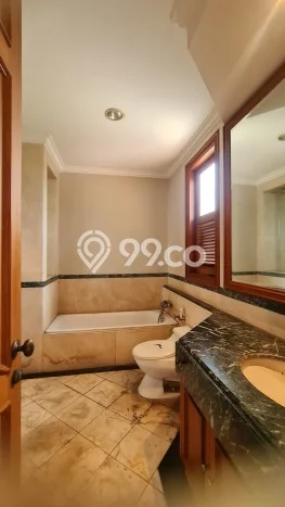 Hunian Mewah LB 4000m2 Siap Huni Desain Elegan di Intercon, Jakarta Barat Hunian Mewah LB 4000m2 Siap Huni Desain Elegan di Intercon, Jakarta Barat