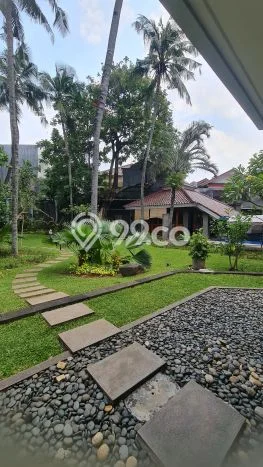 Hunian Mewah LB 4000m2 Siap Huni Desain Elegan di Intercon, Jakarta Barat Hunian Mewah LB 4000m2 Siap Huni Desain Elegan di Intercon, Jakarta Barat