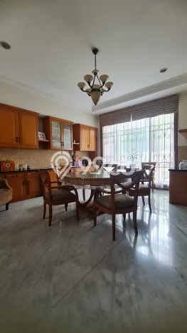 Hunian Mewah LB 4000m2 Siap Huni Desain Elegan di Intercon, Jakarta Barat Hunian Mewah LB 4000m2 Siap Huni Desain Elegan di Intercon, Jakarta Barat