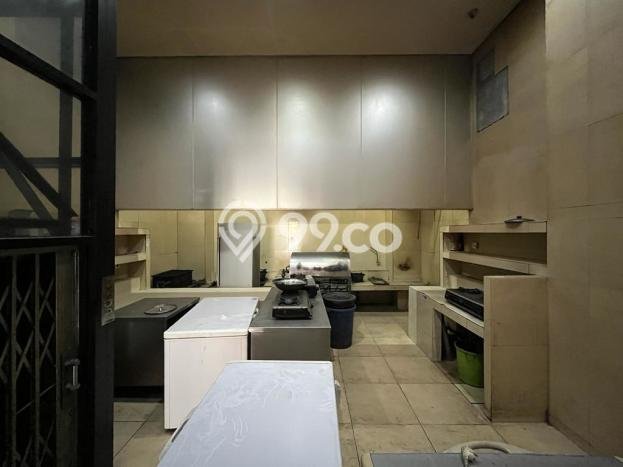 Untuk Dijual Komersial di Menteng Jakarta Pusat LT 203m2 / LB 618m2 Untuk Dijual Komersial di Menteng Jakarta Pusat LT 203m2 / LB 618m2