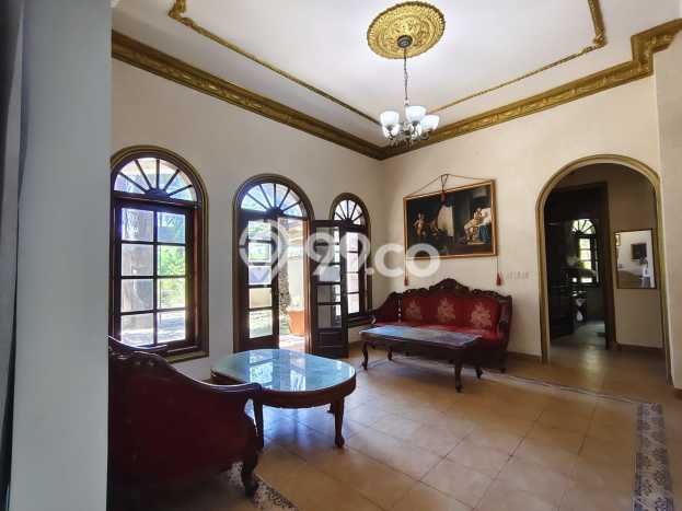 Rumah Elit Modern Tanpa Renovasi di Kerobokan Badung Rumah Elit Modern Tanpa Renovasi di Kerobokan Badung