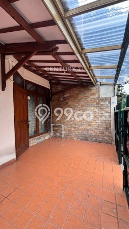 Ready to Use! Luxury House LT 85m2 Desain Elegan di Rawamangun Ready to Use! Luxury House LT 85m2 Desain Elegan di Rawamangun