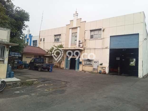 Gudang di Jababeka, Luas 1413m², Posisi Jalan Utama Gudang di Jababeka, Luas 1413m², Posisi Jalan Utama