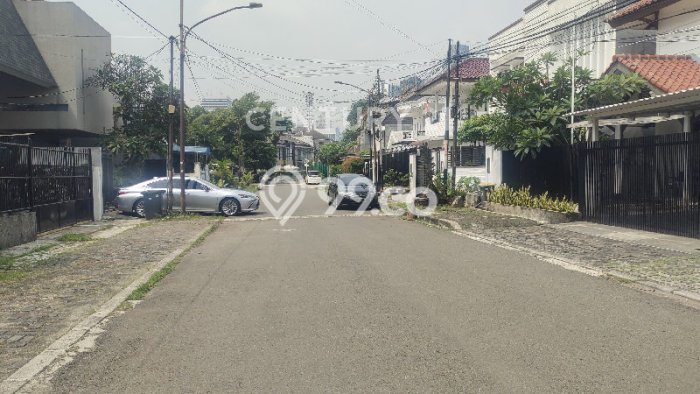 Dijual Hunian Mewah dengan Fasilitas Sekitar Komplit di Kebayoran Baru, Jakarta Selatan Dijual Hunian Mewah dengan Fasilitas Sekitar Komplit di Kebayoran Baru, Jakarta Selatan