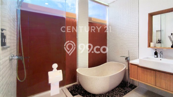 Vila Berkualitas Kawasan Coblong, Luas 215m2m², Kawasan Tenang dan aman Vila Berkualitas Kawasan Coblong, Luas 215m2m², Kawasan Tenang dan aman
