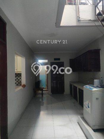 Jarang Ada! Rumah Sewa 5 Kamar Bagus Siap Huni Kayu Putih Jarang Ada! Rumah Sewa 5 Kamar Bagus Siap Huni Kayu Putih