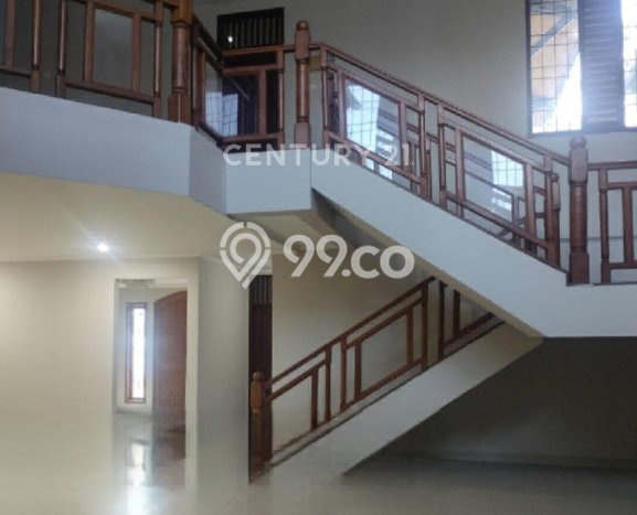 Jarang Ada! Rumah Sewa 5 Kamar Bagus Siap Huni Kayu Putih Jarang Ada! Rumah Sewa 5 Kamar Bagus Siap Huni Kayu Putih