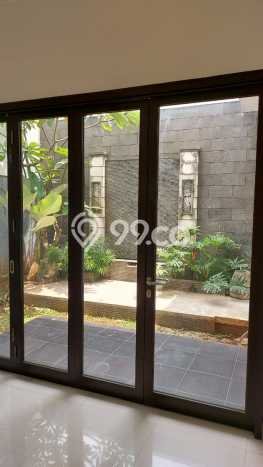 Rumah Elit Modern Tanpa Renovasi di Ciganjur Jakarta Selatan Rumah Elit Modern Tanpa Renovasi di Ciganjur Jakarta Selatan