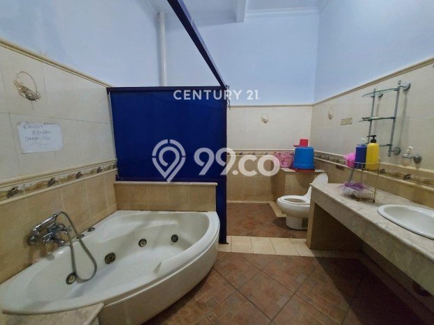 Hot Offer Hunian Mewah Ideal dan Luas di Jatisampurna, Bekasi Hot Offer Hunian Mewah Ideal dan Luas di Jatisampurna, Bekasi