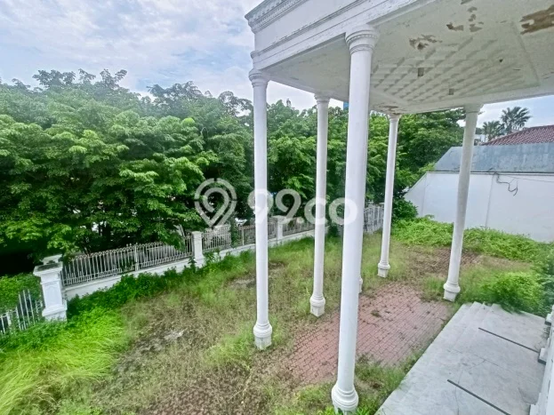 Rumah Mewah Siap Huni LT 2000m2 di Mulyorejo, Surabaya Rumah Mewah Siap Huni LT 2000m2 di Mulyorejo, Surabaya