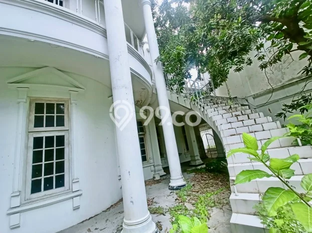 Rumah Mewah Siap Huni LT 2000m2 di Mulyorejo, Surabaya Rumah Mewah Siap Huni LT 2000m2 di Mulyorejo, Surabaya