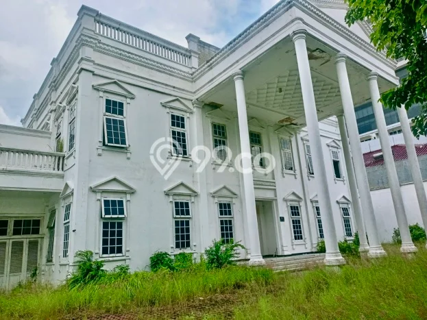 Rumah Mewah Siap Huni LT 2000m2 di Mulyorejo, Surabaya Rumah Mewah Siap Huni LT 2000m2 di Mulyorejo, Surabaya