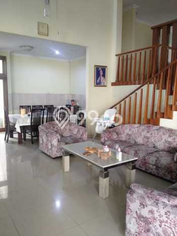 Rumah Luxury Modern Siap Huni di Cigadung Bandung Rumah Luxury Modern Siap Huni di Cigadung Bandung