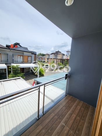 Rumah Modern 3 KT di Awiligar Bandung Semi Furnished Rumah Modern 3 KT di Awiligar Bandung Semi Furnished