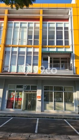 Ruko Disewa di Bandung dengan LB 400m2 Area Komersial Ramai Ruko Disewa di Bandung dengan LB 400m2 Area Komersial Ramai