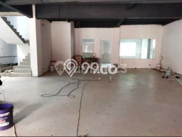 Dijual! Gudang di Duri Kosambi Jakarta Barat LT 600m2 / LB 700m2 Kawasan Strategis Dijual! Gudang di Duri Kosambi Jakarta Barat LT 600m2 / LB 700m2 Kawasan Strategis