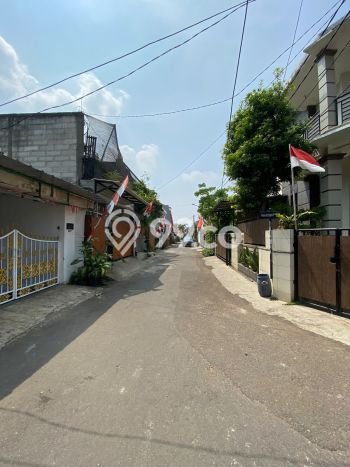 Dijual Rumah Premium dengan Fasilitas Sekitar Lengkap di Karang Tengah, Tangerang Dijual Rumah Premium dengan Fasilitas Sekitar Lengkap di Karang Tengah, Tangerang