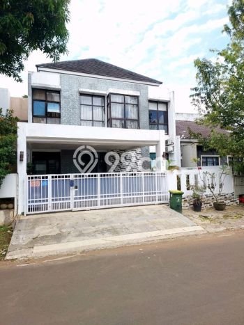 Rumah Mewah LB 180m2 Siap Pakai Desain Elegan di BSD, Tangerang Rumah Mewah LB 180m2 Siap Pakai Desain Elegan di BSD, Tangerang