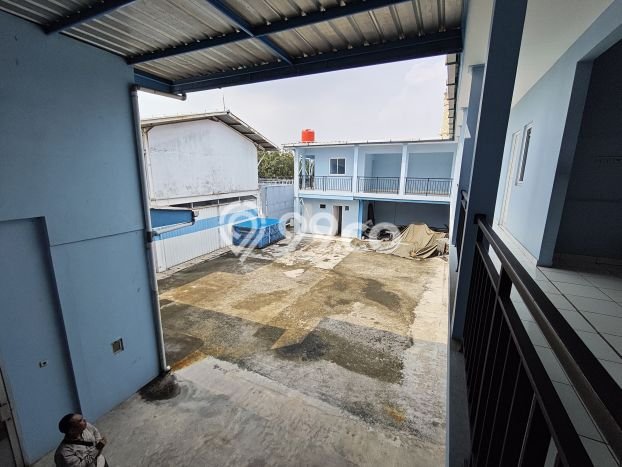 Gudang Bagus LT 1081m2 LB 304m2 Dijual di Cipondoh Tangerang Gudang Bagus LT 1081m2 LB 304m2 Dijual di Cipondoh Tangerang