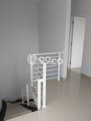 Jual Rumah Strategis Bagus Punya 3 KT di Pondok Aren Tangerang Selatan SHM Jual Rumah Strategis Bagus Punya 3 KT di Pondok Aren Tangerang Selatan SHM