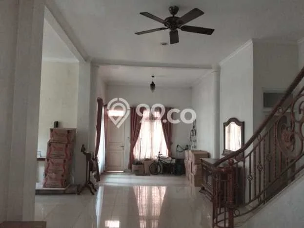 Hunian Eksklusif Dijual LT 311m2 di Ciputat, Tangerang Selatan Hunian Eksklusif Dijual LT 311m2 di Ciputat, Tangerang Selatan