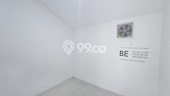 Rumah Mewah Siap Huni LT 102m2 di Kelapa Gading, Jakarta Utara Rumah Mewah Siap Huni LT 102m2 di Kelapa Gading, Jakarta Utara