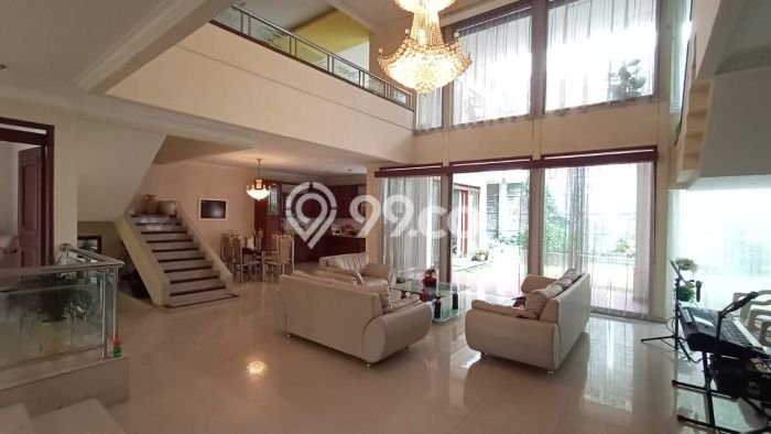 Rumah Area Setrasari Pasteur 2 Lantai 6 Kamar Tidur, Bandung Rumah Area Setrasari Pasteur 2 Lantai 6 Kamar Tidur, Bandung