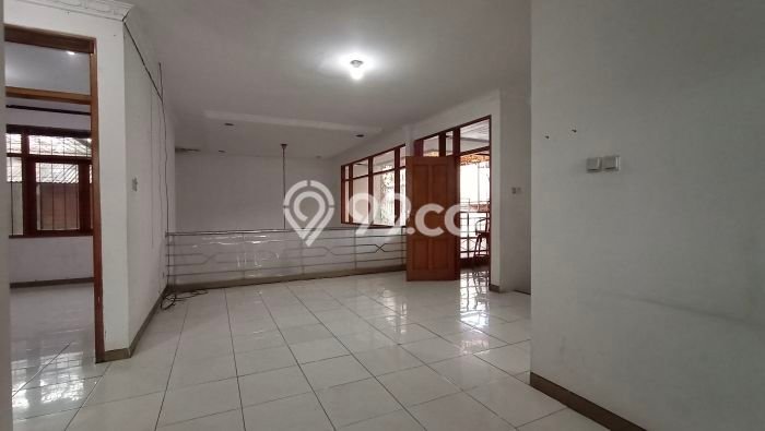 Rumah Bisa Untuk Usaha atau Kantor Area Setrasari Pasteur Bandung Rumah Bisa Untuk Usaha atau Kantor Area Setrasari Pasteur Bandung