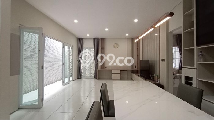Rumah Luxury Modern Tanpa Renovasi di BKR Bandung Rumah Luxury Modern Tanpa Renovasi di BKR Bandung