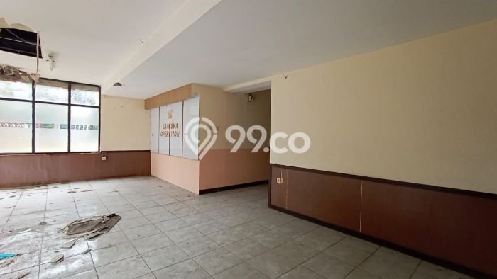 Ruko Dijual di Prime Area Bandung Luas 225m2 Ruko Dijual di Prime Area Bandung Luas 225m2