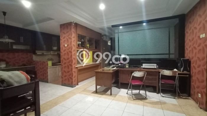 Jual Rumah Mewah Megah Dengan View Cantik di Ciateul, Bandung Jual Rumah Mewah Megah Dengan View Cantik di Ciateul, Bandung