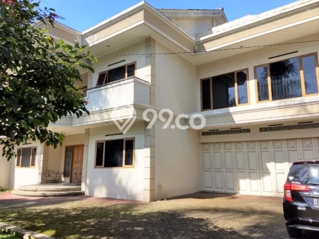 Dijual Rumah Mewah Elegan Dengan View Cantik di Lembang, Bandung Dijual Rumah Mewah Elegan Dengan View Cantik di Lembang, Bandung