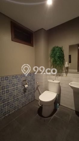 Ruko Bagus Dijual LB 324m2 Lokasi Strategis Bandung Area Cocok untuk Bisnis Ruko Bagus Dijual LB 324m2 Lokasi Strategis Bandung Area Cocok untuk Bisnis