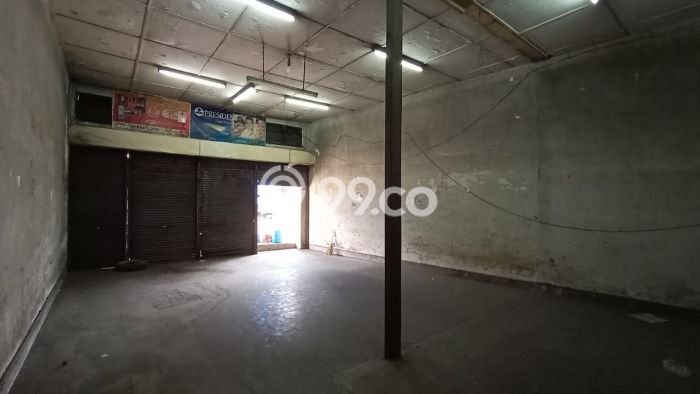 Ruko untuk Disewa di Pusat Bandung Luas Bangunan 150m2 Ruko untuk Disewa di Pusat Bandung Luas Bangunan 150m2