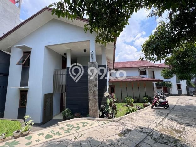 For Sale! Premium House LT 450m2 Desain Modern di Dago For Sale! Premium House LT 450m2 Desain Modern di Dago
