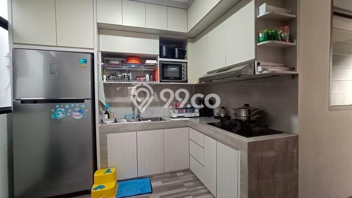 Rumah Elit LB 180m2 Siap Pakai Desain Elegan di Singgasana, Bandung Rumah Elit LB 180m2 Siap Pakai Desain Elegan di Singgasana, Bandung