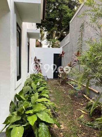 Disewakan! Rumah 5 Kamar Tidur &
3 Kamar Mandi di Kota Baru Parahyangan, Bandung Disewakan! Rumah 5 Kamar Tidur &
3 Kamar Mandi di Kota Baru Parahyangan, Bandung