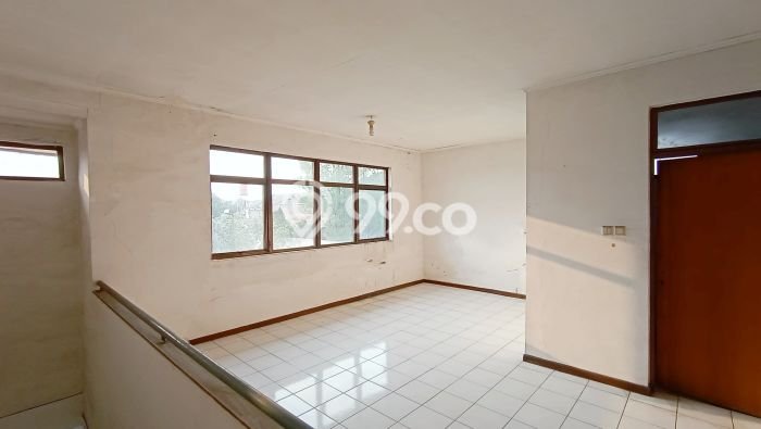 Ruko Disewakan Cepat di Batununggal Bandung LB 318m2 Ruko Disewakan Cepat di Batununggal Bandung LB 318m2
