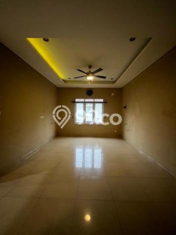 Rumah Kontrakan Jakarta Selatan LT 110m2 LB 200m2 Area Kemang Rumah Kontrakan Jakarta Selatan LT 110m2 LB 200m2 Area Kemang