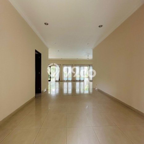UNIT TERBATAS! Rumah di Kemang, 4 KM, LT 700m2m² LB 350m2m² UNIT TERBATAS! Rumah di Kemang, 4 KM, LT 700m2m² LB 350m2m²