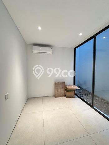 Rumah Elit LB 265m2 Siap Pakai Desain Elegan di Kemang, Jakarta Selatan Rumah Elit LB 265m2 Siap Pakai Desain Elegan di Kemang, Jakarta Selatan