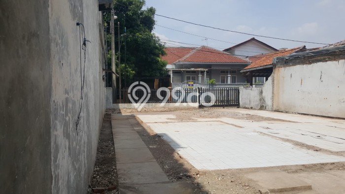 Dijual Tanah Area Berkembang Kawasan Kreo, Luas 181m2m², Dekat Kreo, Tangerang, Tangerang Dijual Tanah Area Berkembang Kawasan Kreo, Luas 181m2m², Dekat Kreo, Tangerang, Tangerang