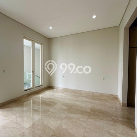 Rumah Elit Modern Tanpa Renovasi di Cipete Jakarta Selatan Rumah Elit Modern Tanpa Renovasi di Cipete Jakarta Selatan