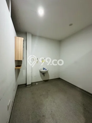 Ruko For Rent di Kemang, Luas 250m2m², Area Strategis, Siap Usaha Ruko For Rent di Kemang, Luas 250m2m², Area Strategis, Siap Usaha
