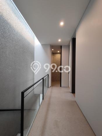 Ready to Use! Luxury House LT 88m2 Desain Modern di Ciganjur Ready to Use! Luxury House LT 88m2 Desain Modern di Ciganjur