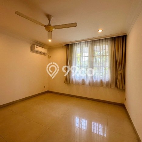 Sewa cepat rumah minimalis lokasi strategis 4 Kamar di Cilandak, Jakarta Selatan Sewa cepat rumah minimalis lokasi strategis 4 Kamar di Cilandak, Jakarta Selatan