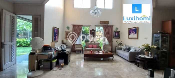Jual Rumah Luas Elegan Dengan View Cantik di Pejaten, Jakarta Selatan Jual Rumah Luas Elegan Dengan View Cantik di Pejaten, Jakarta Selatan